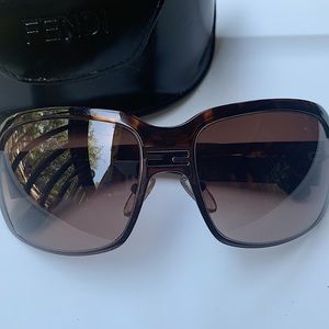 FENDI vintage tortoise sunglasses